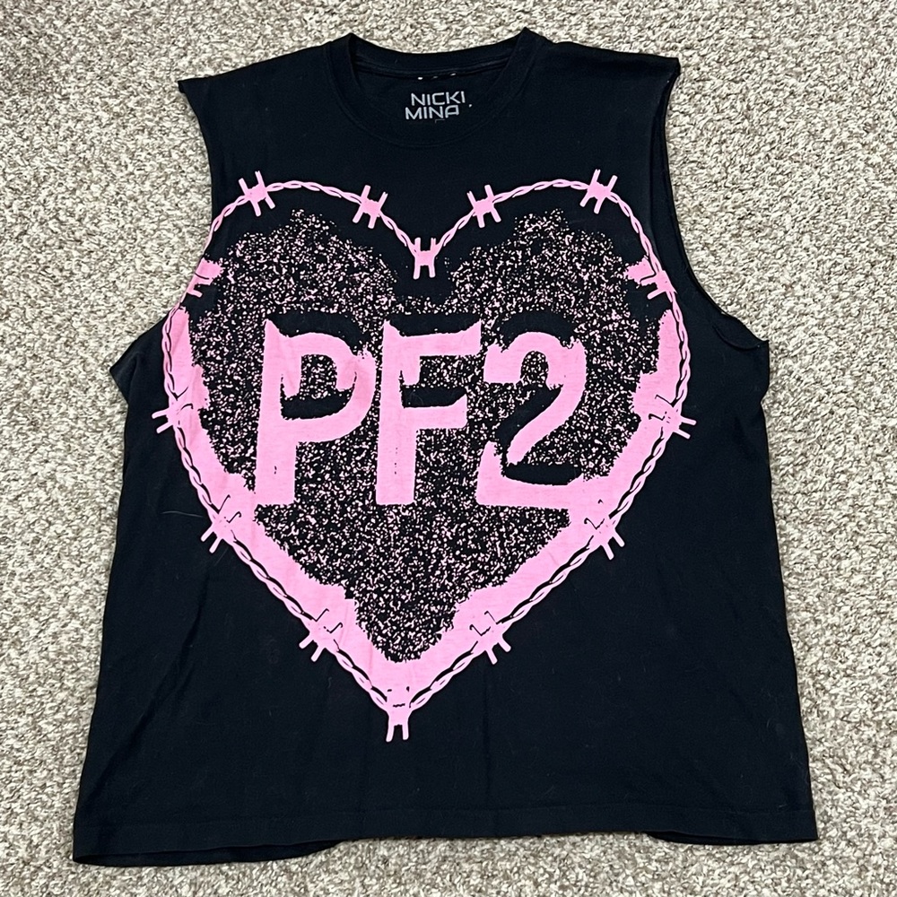 Nicki Minaj pink Friday 2 tour merch tank